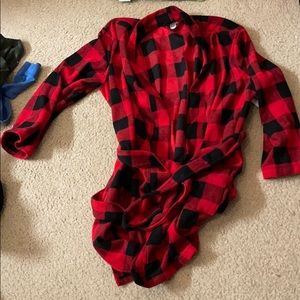 Women’s Buffalo plaid robe red/black size XL-XXL